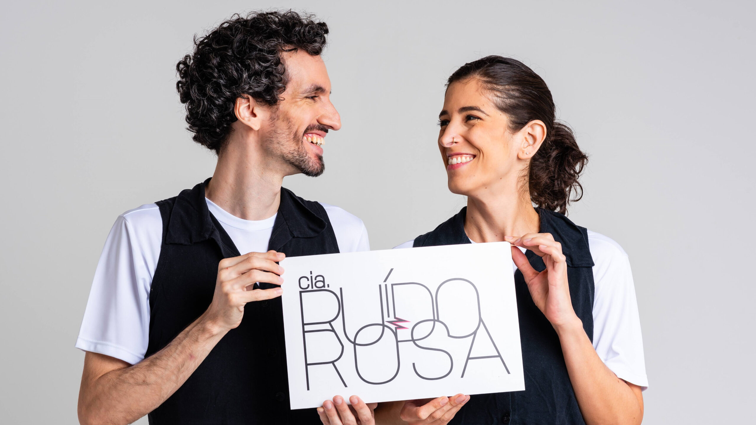 Biblioteca de São Paulo reúne esgrima, batalha de rima e atividades culturais na reta final de setembro