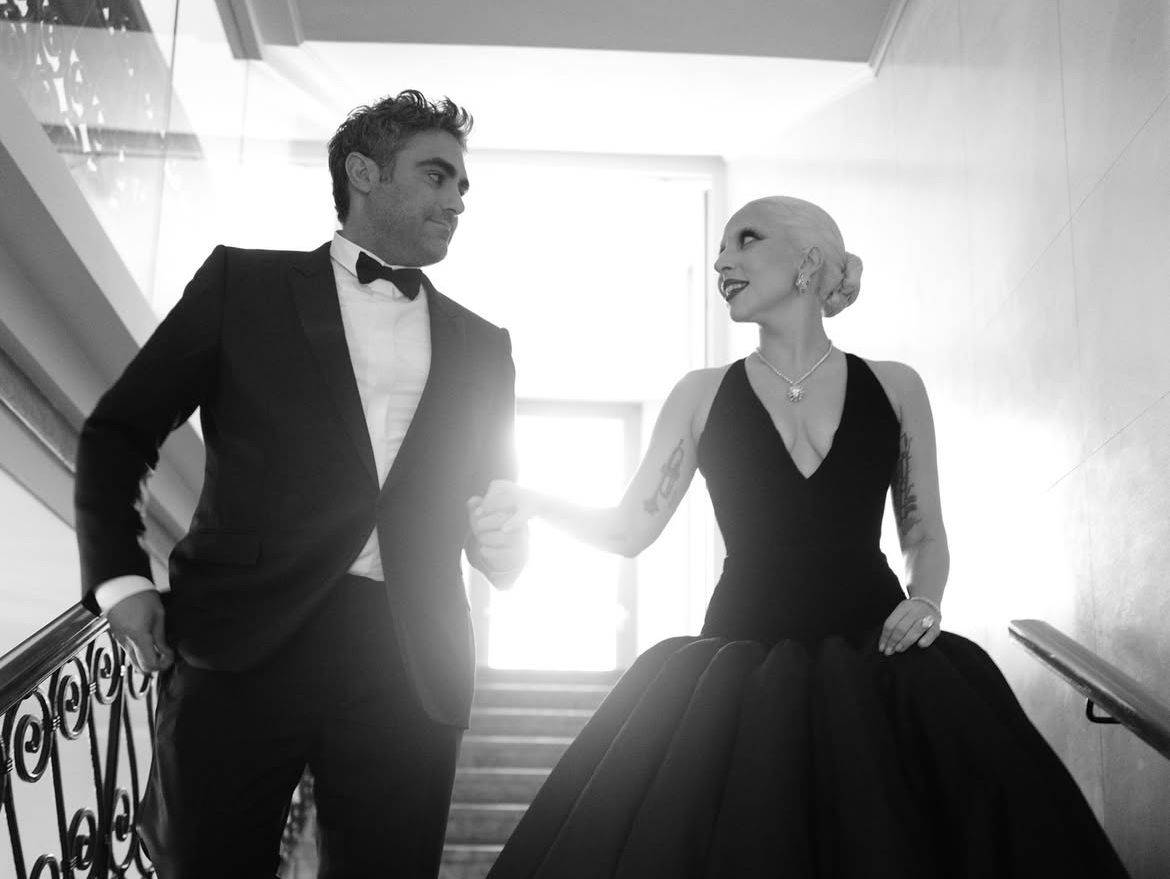 Lady Gaga vive novo capítulo e dá boas-vindas ao primeiro filho