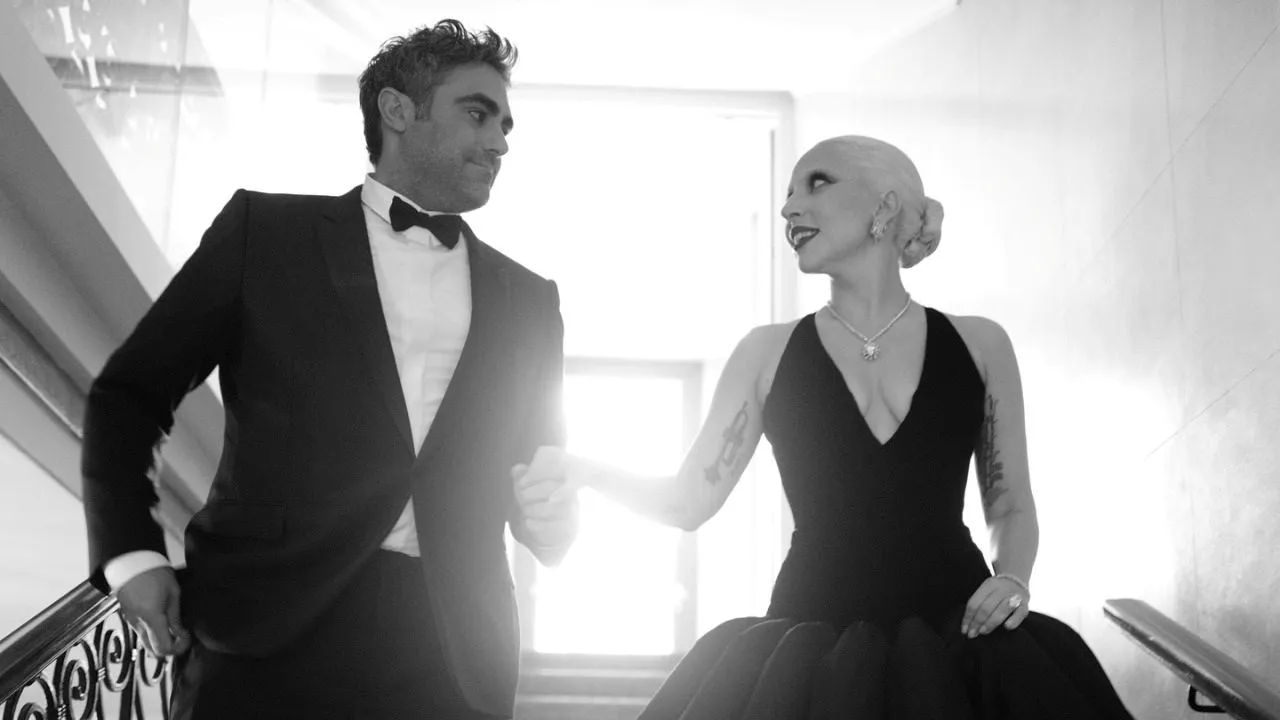 De acordo com a TMZ, filho de Lady Gaga e Michael Polansky se chama Rose